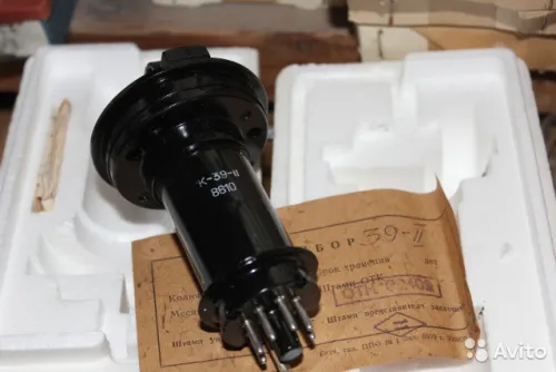 К-39-II клистрон фото 2 К-39-II клистрон фото 2