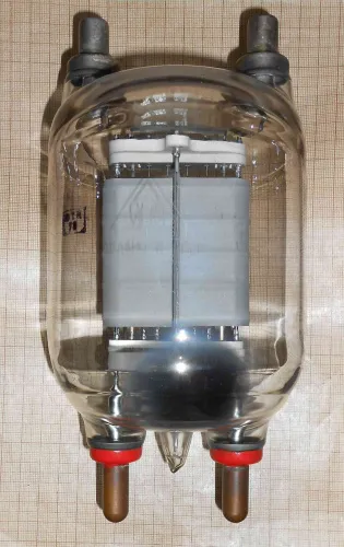 ГУ-48 генераторный триод фото 2 ГУ-48 генераторный триод фото 2