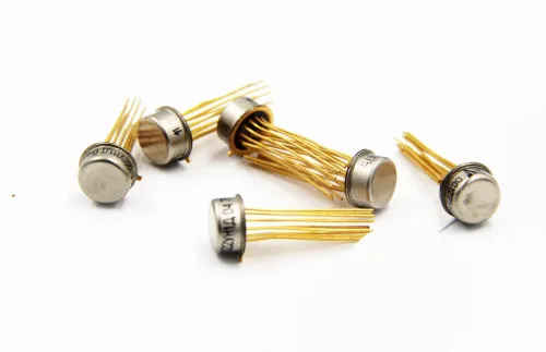 122УН1Д микросхема фото 4