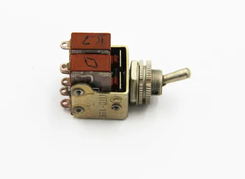 ПТ8-12В тумблер фото 4